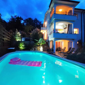 Luxury Unique Villa Emily with Amazing Sea View
